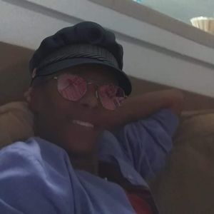 Meet your Posher, Gurline